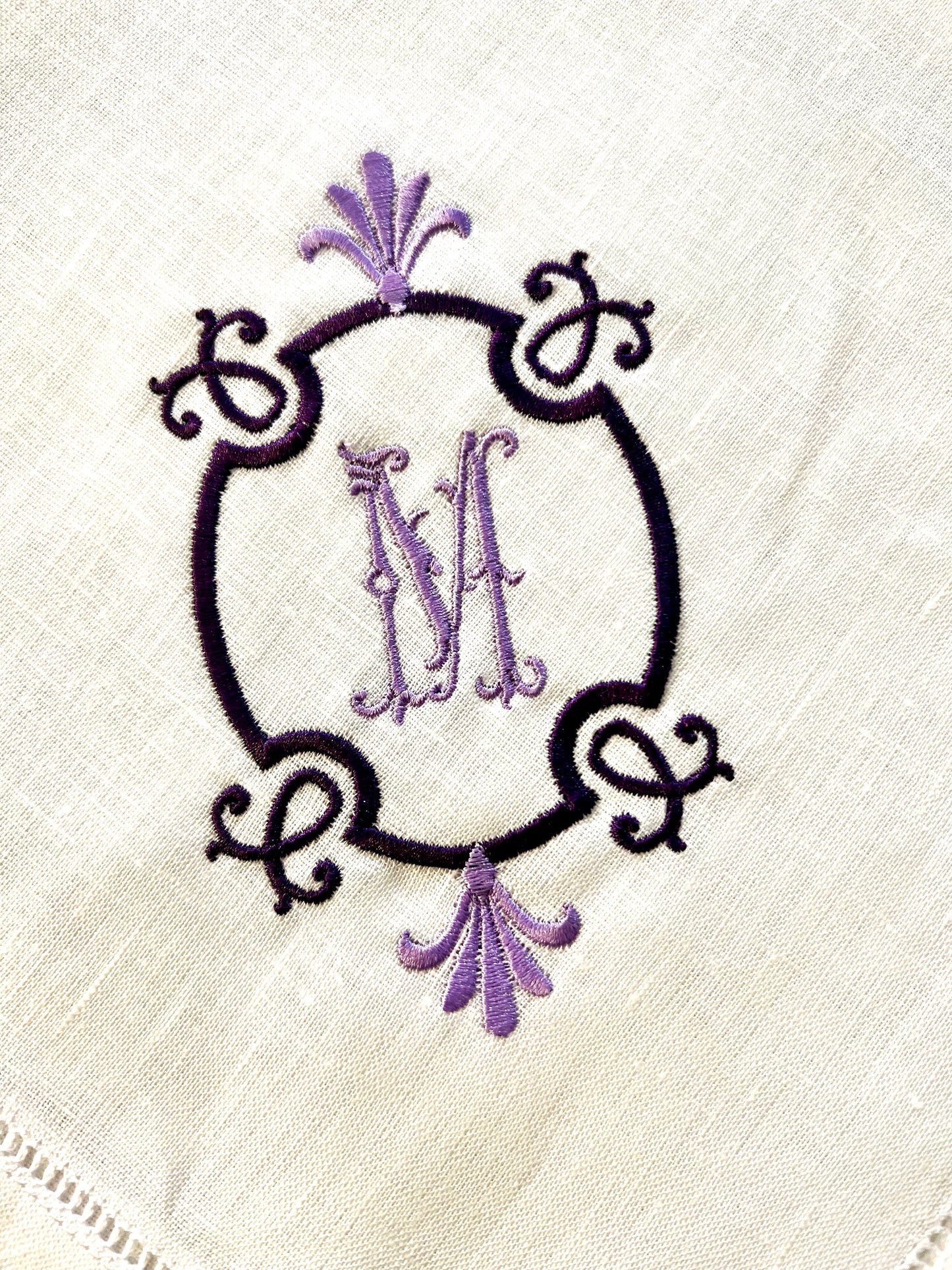Richmond Design Monogrammed Embroidered Napkin